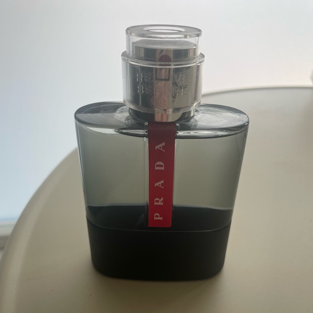 Prada Luna Rossa Carbon EDT